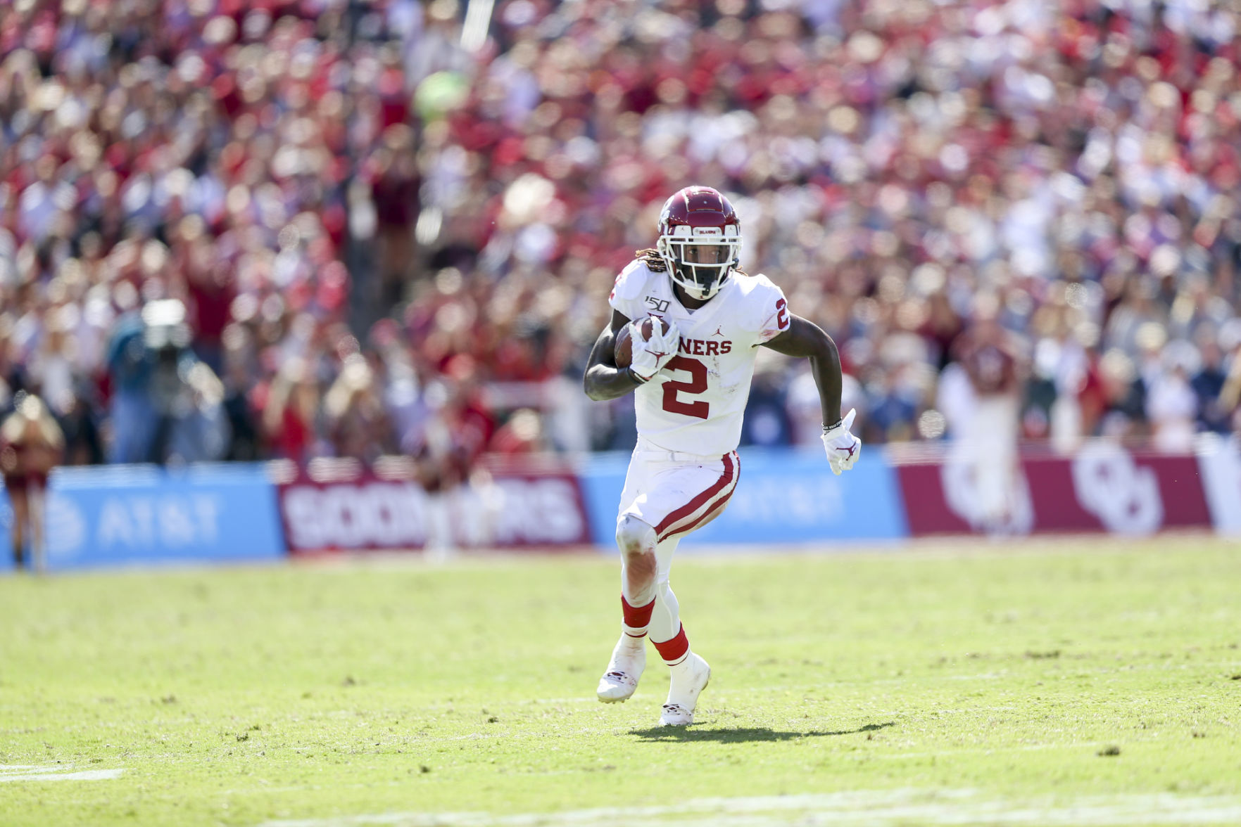 Bill Haisten: CeeDee Lamb strengthens his status as an all-time OU-Texas hero